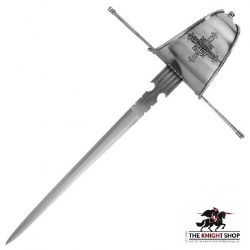 Musketeer Main Gauche