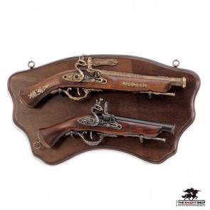Display Plaque - 2 Pistols/Daggers