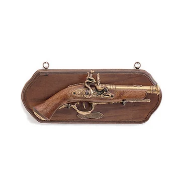 Display Plaque With Pistol - 18th Century 