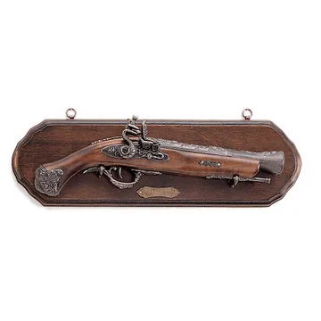 Display Plaque With Pistol - 17th Century 